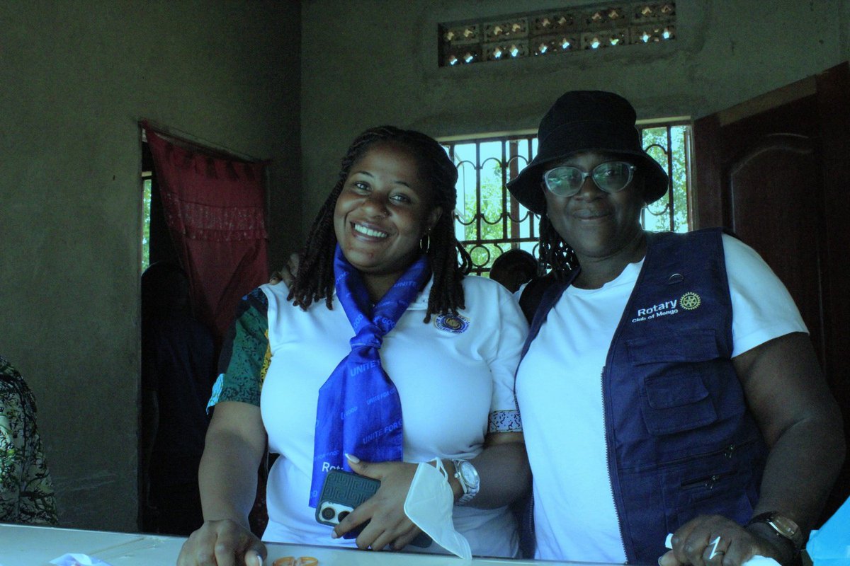 VictoriaDailyn's tweet image. I had an opportunity today to talk to women above 45 years of age and it came to my notice that most women lack knowledge and preparation for #Menopause . Most of them don't know why they are experiencing hot flushes, irregular menses and reduced Libido. 
#Moresensitization