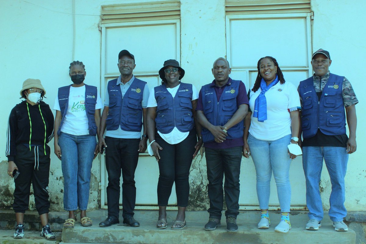 VictoriaDailyn's tweet image. I had an opportunity today to talk to women above 45 years of age and it came to my notice that most women lack knowledge and preparation for #Menopause . Most of them don't know why they are experiencing hot flushes, irregular menses and reduced Libido. 
#Moresensitization