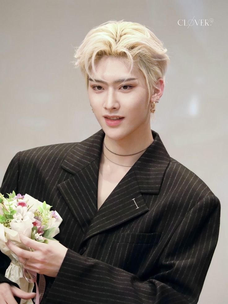 Megan 瑞恩 🍋🍇 tweet media