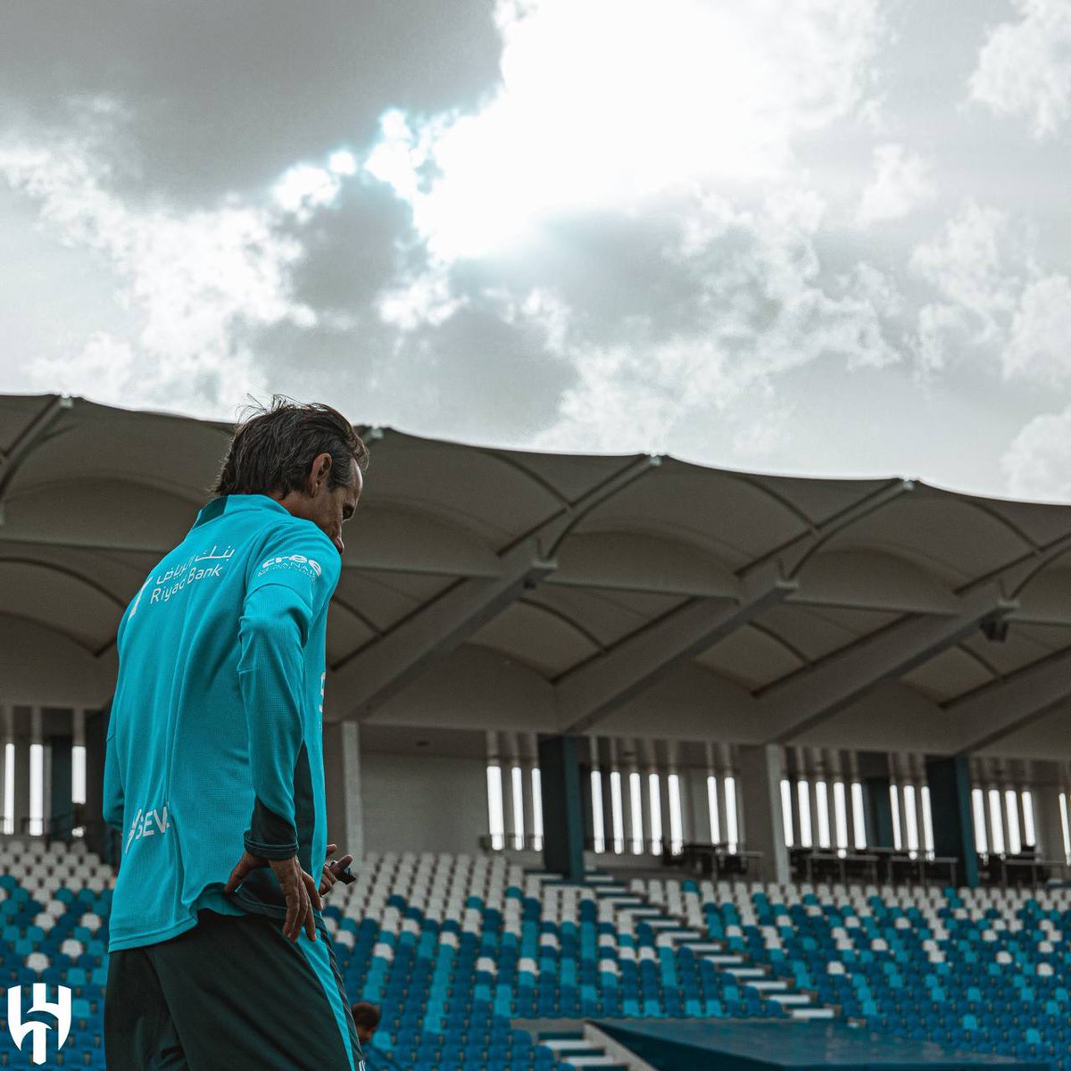 عاشق tweet media