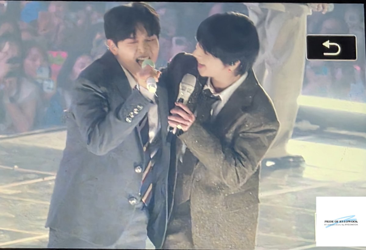 려욱프라이드 tweet media