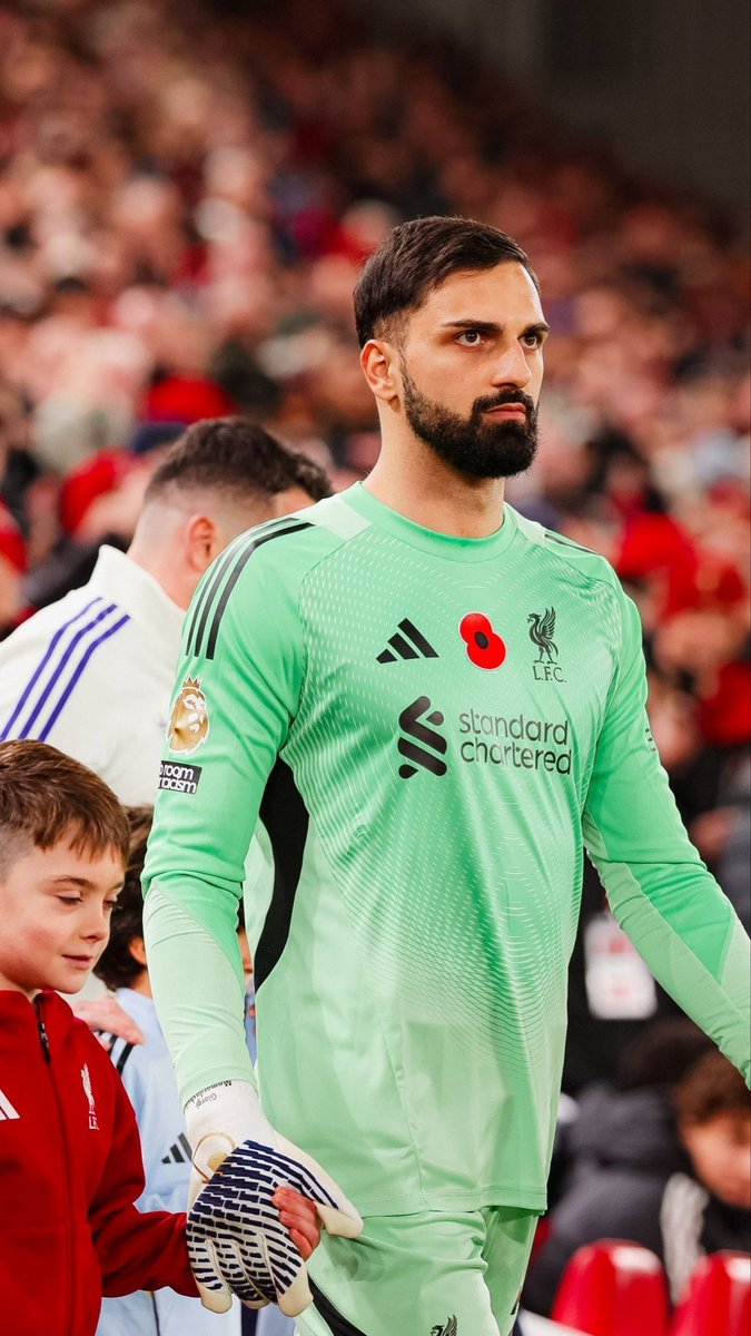 Ekitike Owen tweet media