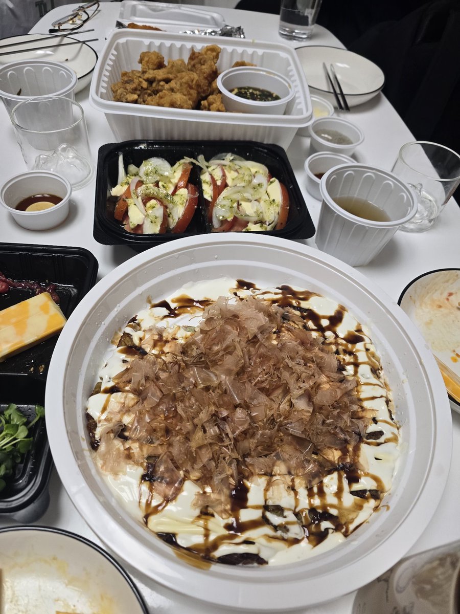 치치88 tweet media