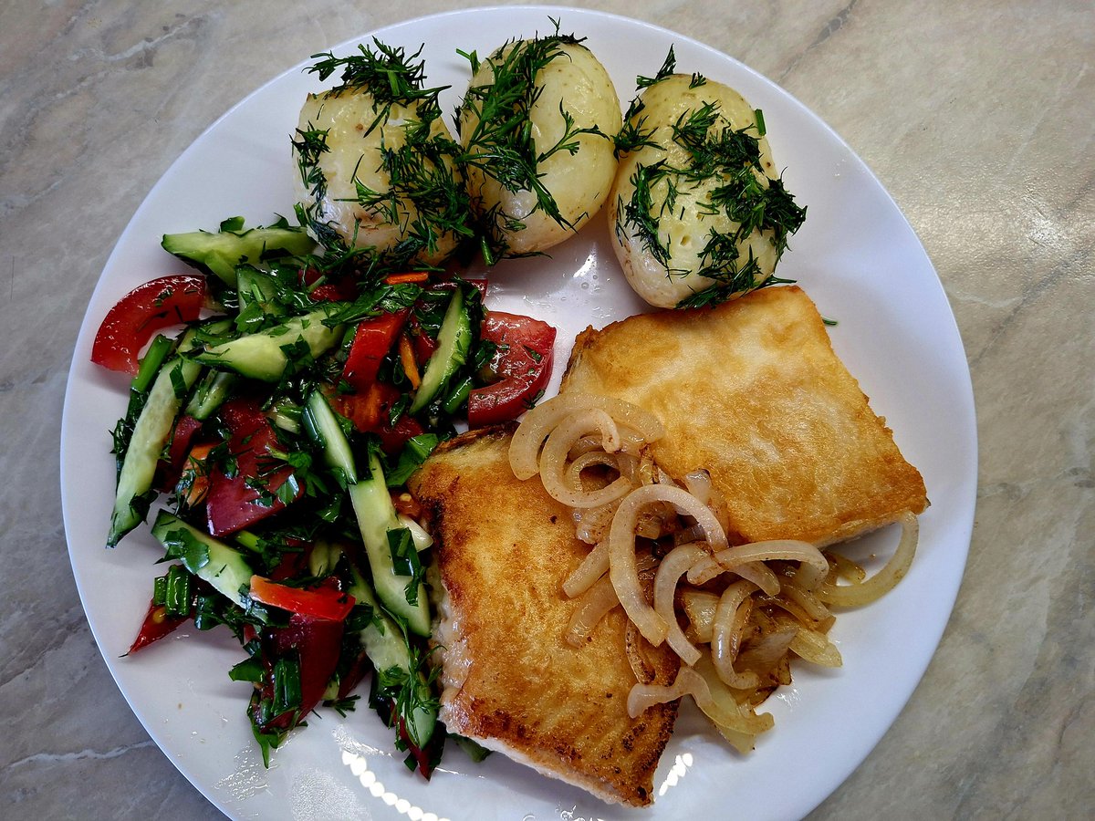 Д○брый КဗТ🐾™️ tweet media