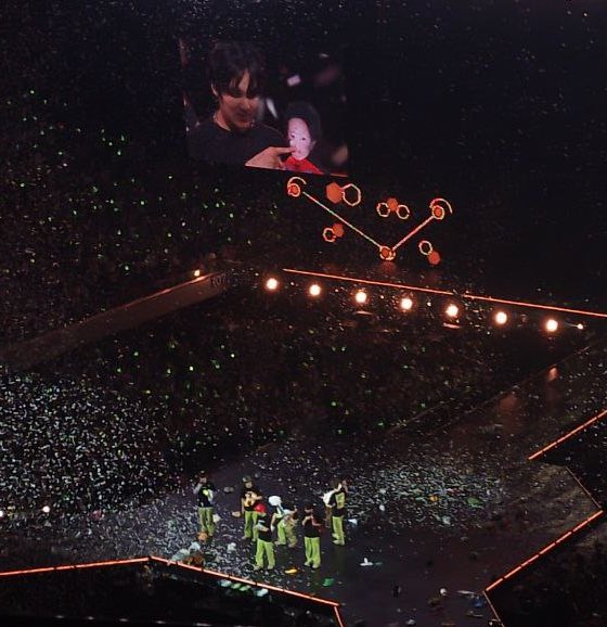 jaemtells's tweet photo. despite and in spite of everything, i will always support the seven of you, even from afar. even now, just your existence puts me at ease, and i promise to always carry your love with me 🤍 https://t.co/EOVYs2u5qA