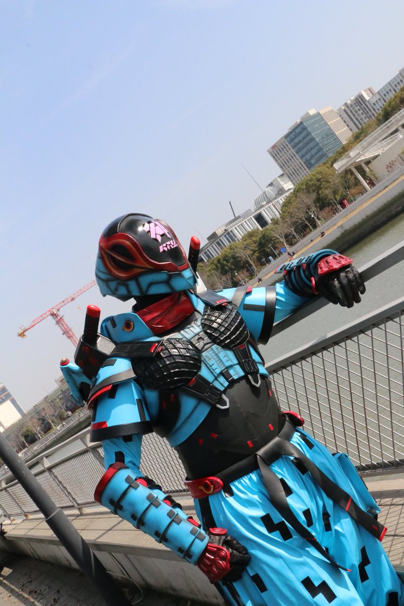 Decade_kun's tweet photo. ちょっと休む～

#キングオージャー https://t.co/9q7ODQUJQt