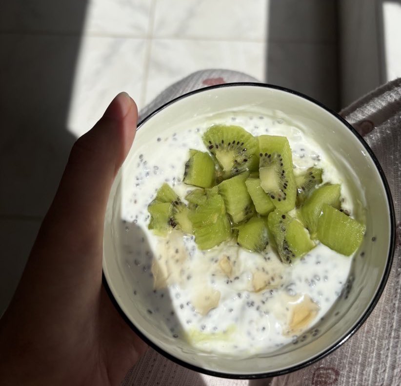 Hopefully nutritious food tweet media