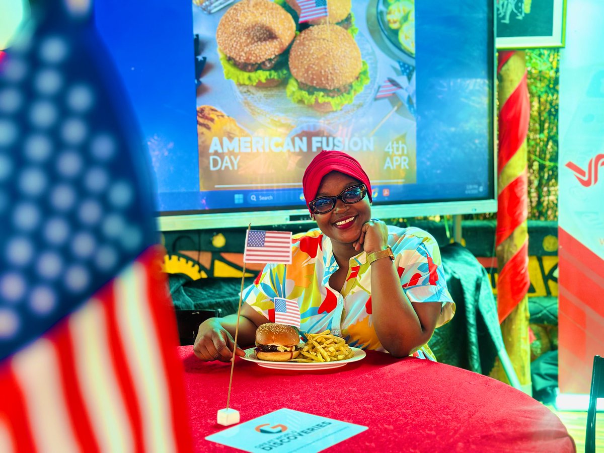 Enjoying an 🇺🇸 🍔 at #GHWRAmericanFusionDay hosted at <a href="/GreatHWResort/">Great Habib Wellness Resort</a> . Do feel free to come and we share.
