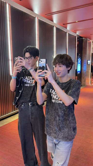 upp1Gm8JfWBolW1's tweet photo. Our hearts are full. Thank you Offgun, thank you Babii for this wonderful screening. 💚🥹 #offgunfamily

@AtthaphanP @BABII_GMMTV
#SFxOffGunBabii #BABII
#กันอรรถพันธ์ #GunAtthaphan https://t.co/aMXPTam9zk
