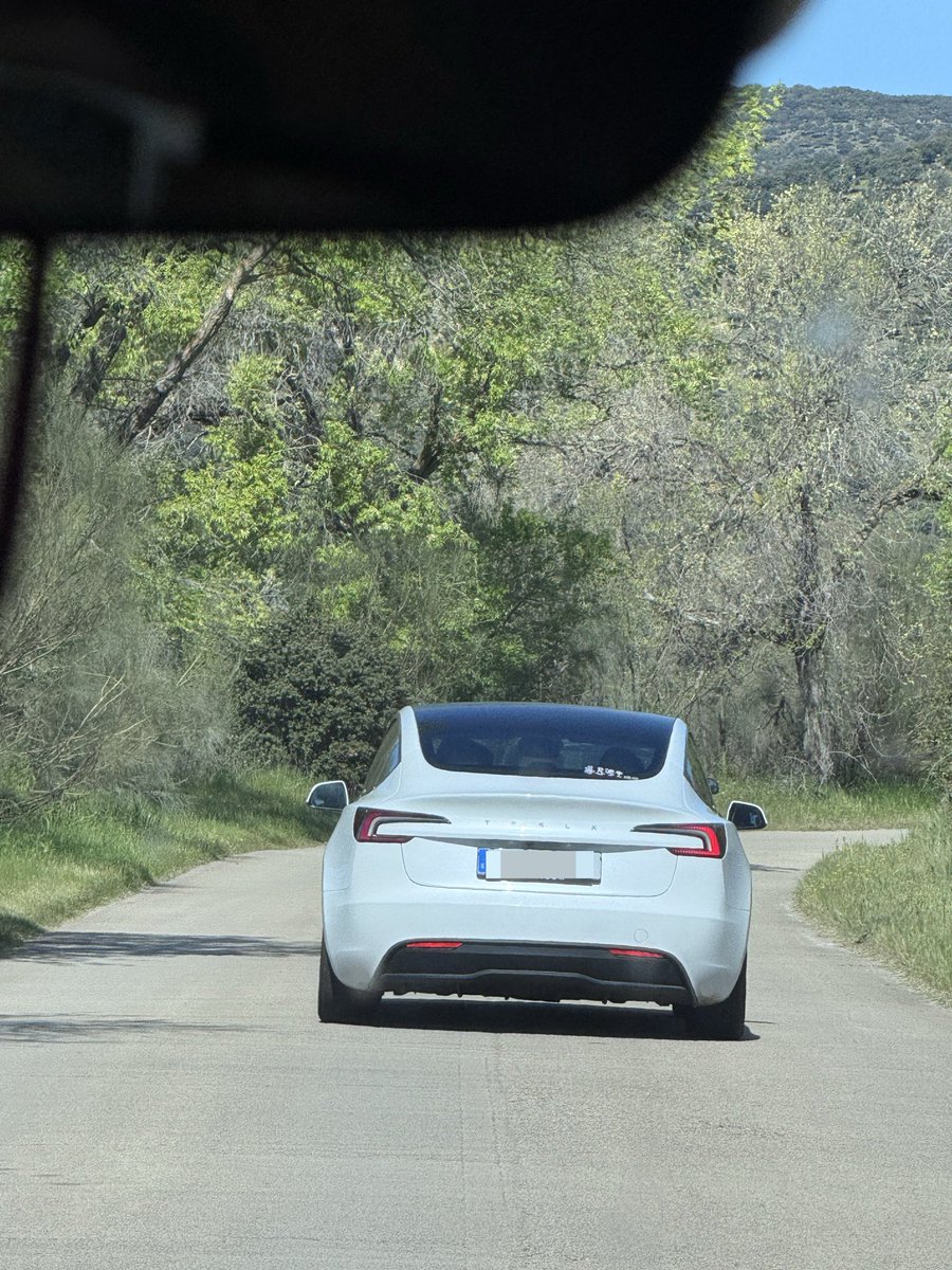  Taufik 🚗 ⚡️ 🚀 tweet media