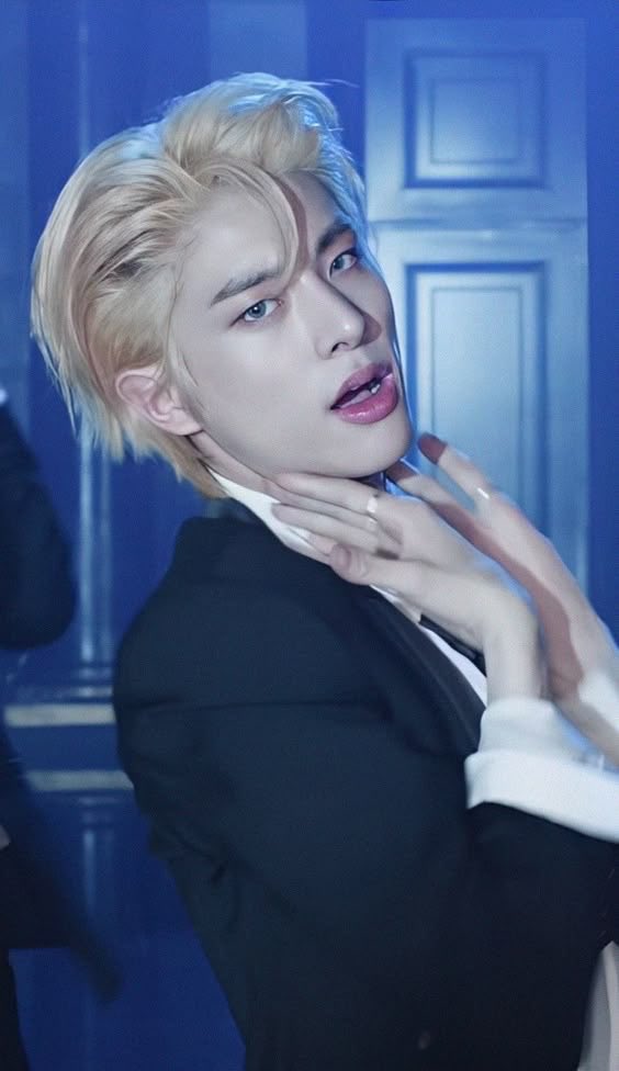 ห๋ง ❆ (slow) tweet media