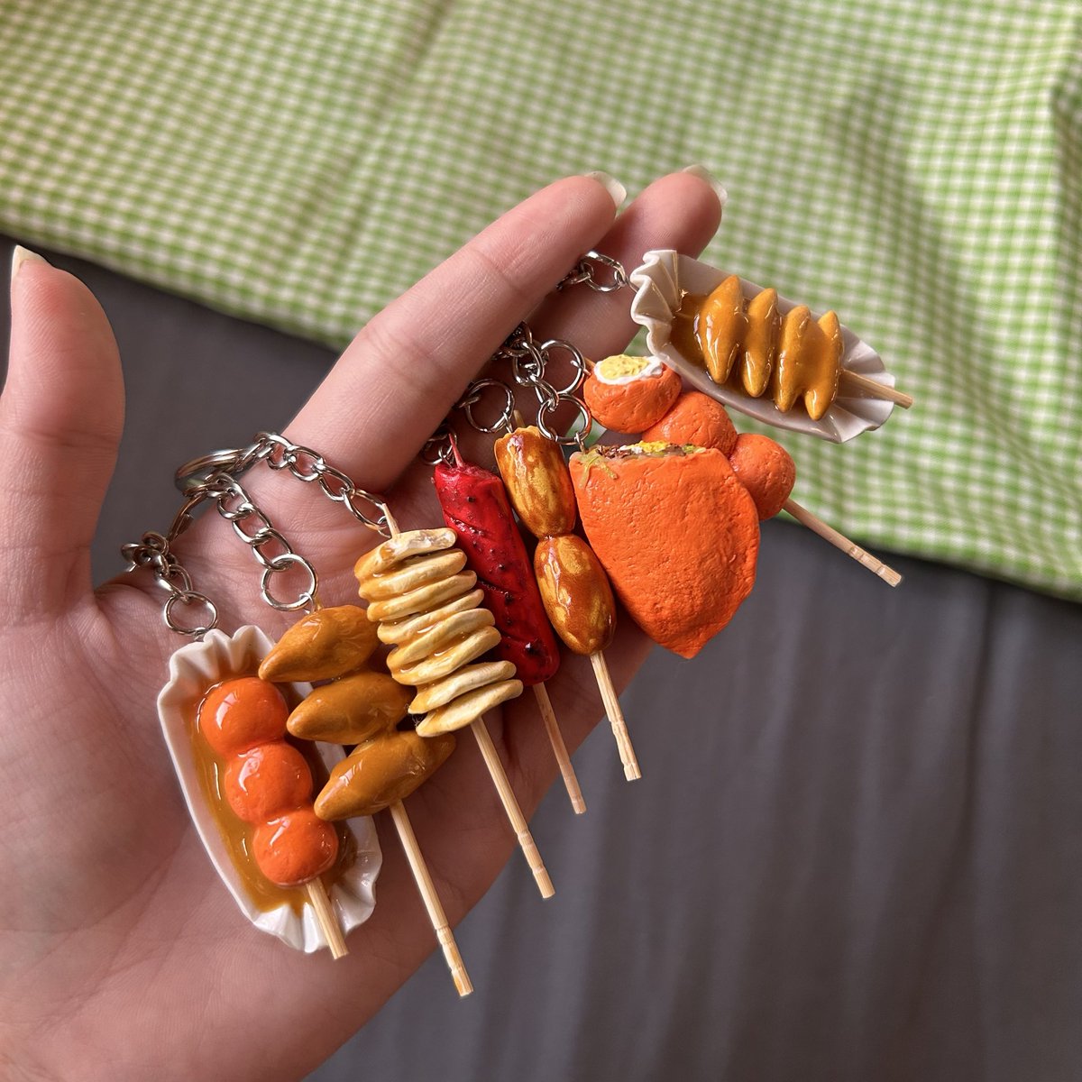 ✧˖°･:* ˖ luwad ˖°･:*°˖✧◝ | comms: open! tweet media