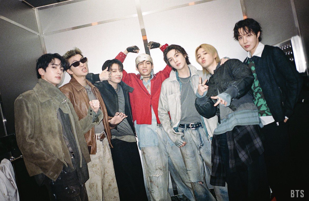 rosi ⋆.𐙚 ̊ tweet media