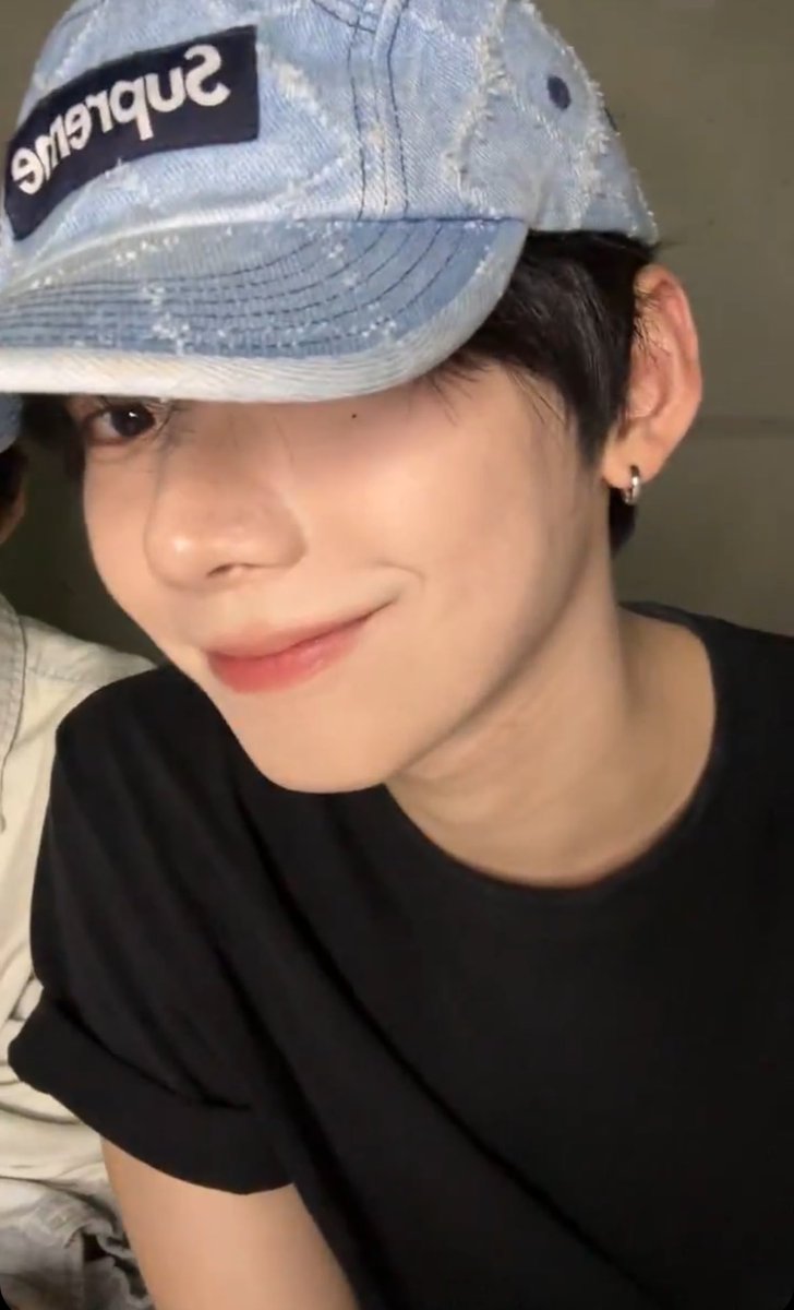 🥛🐾 tweet media