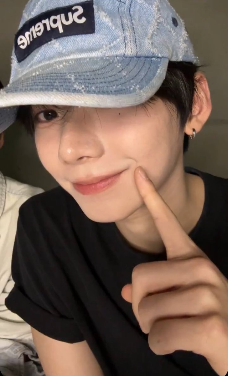 🥛🐾 tweet media