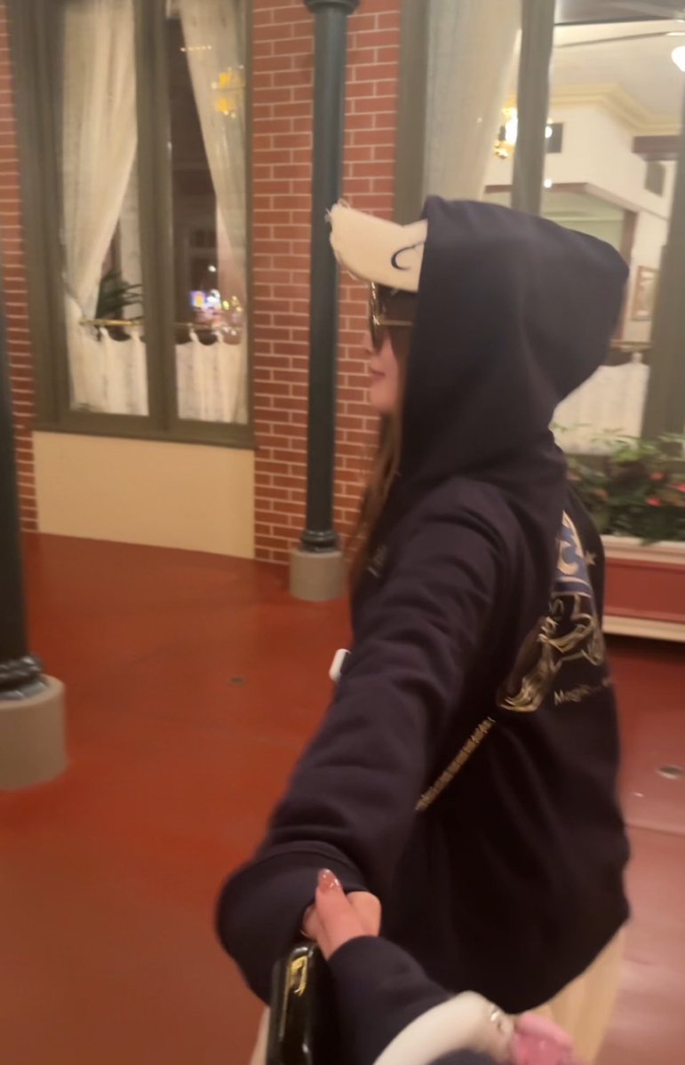 実熊瑠琉/みくまるる tweet media