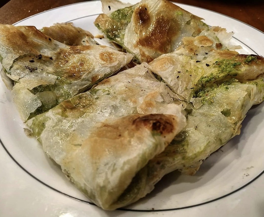 Panemetdulcis's tweet photo. @cortegaist No sé como estará ahora el de Çiya, yo lo probé hace ya algunos años junto a un magnífico şöbiyet y sí, una delicia. Vaya, pues este sitio que comentas me lo apunto yo, así que çok sağol ! https://t.co/7bGypRW1Tf
