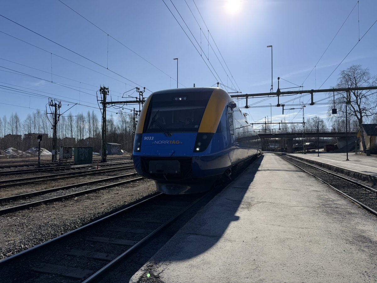 izzothy_'s tweet photo. Bit slow on today’s update… the dreaded lurgey has got me!

But at the moment we’re currently the move from Luleå to Haparanda where we stop for lunch and wait for our next train which will take up the rest of today! https://t.co/ffSWzp9vdQ