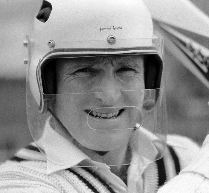 David Thompson tweet media