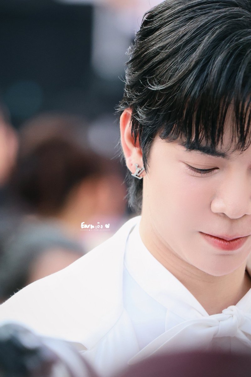 แอคนี้ชื่อชาติ!! ft.คู่ค้าบอสเบ้บ🐽 tweet media