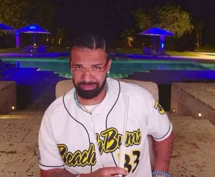 Love,Live,Laugh tweet media