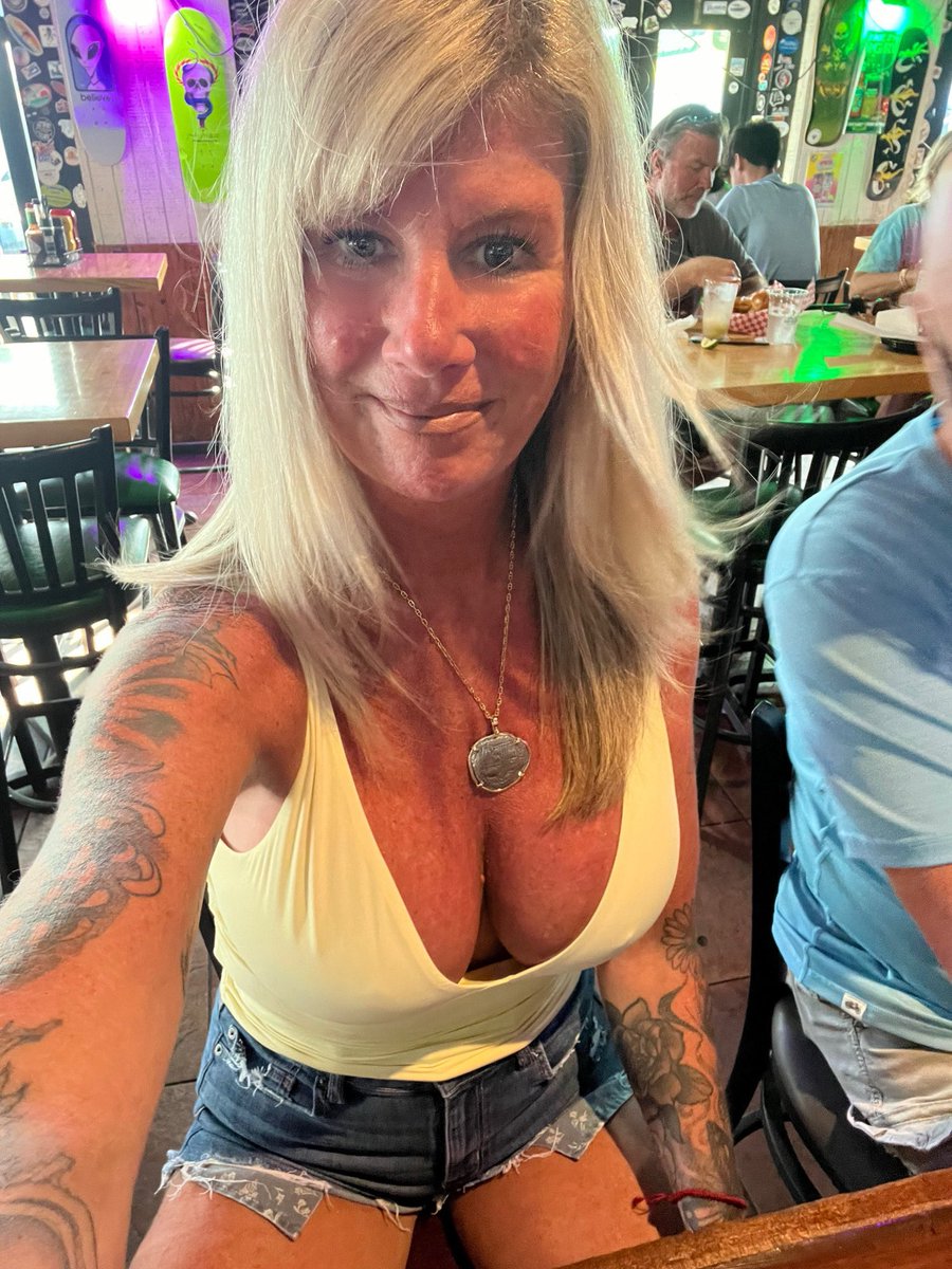 Amy☀️ tweet media