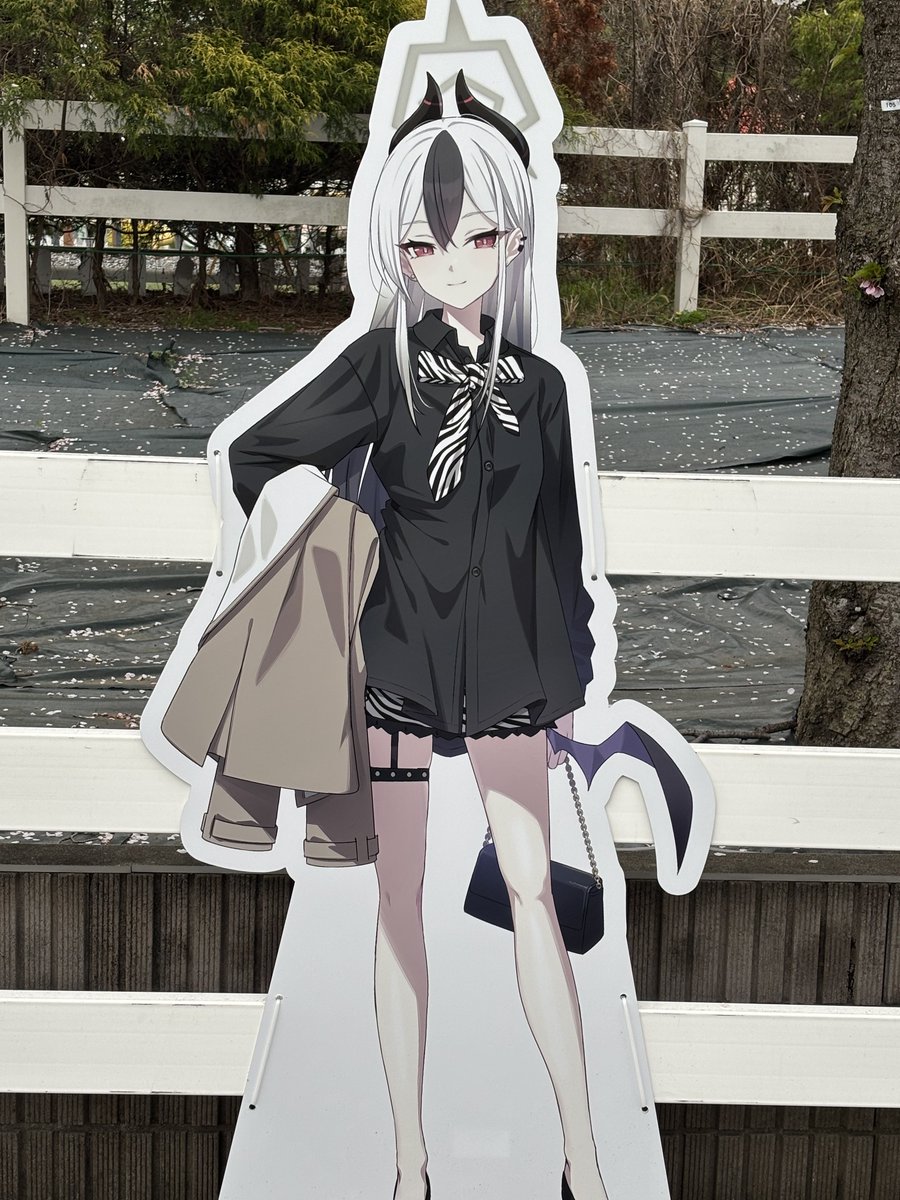 累(るい) tweet media