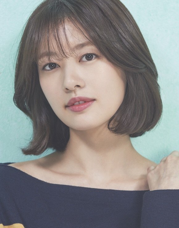 jung so min pics tweet media