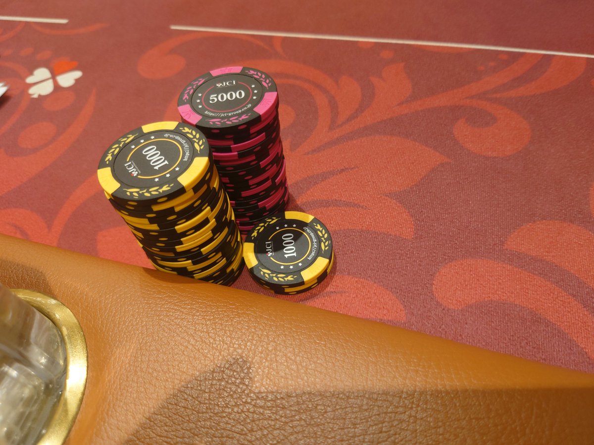 mayoton🌗 tweet media