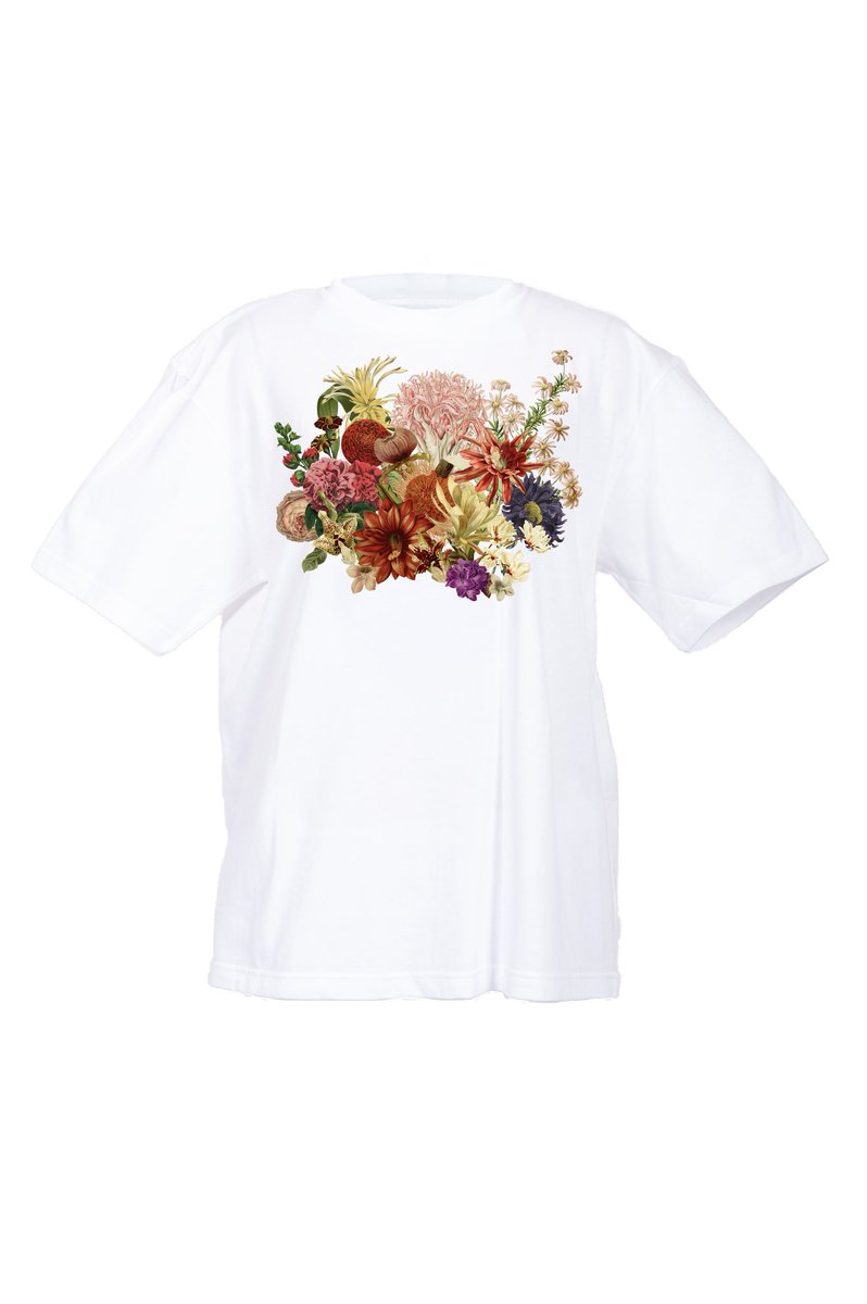 millanni_'s tweet photo. ポップアップショップ限定ブーケTシャツ

そごう横浜店4階
4/7〜4/13 https://t.co/kQtmAmLQ8h
