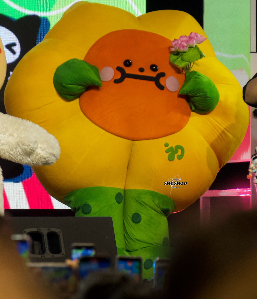 🥑SyuShoo🌻 Going to JD’s Fancon tweet media