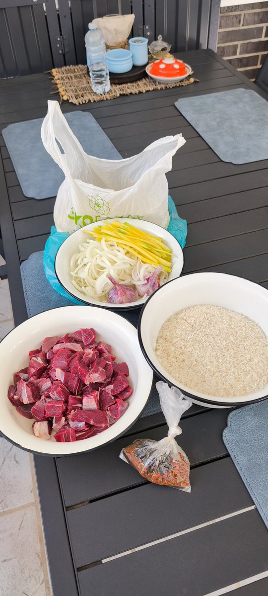 Преподобный дед «Вискимен» tweet media