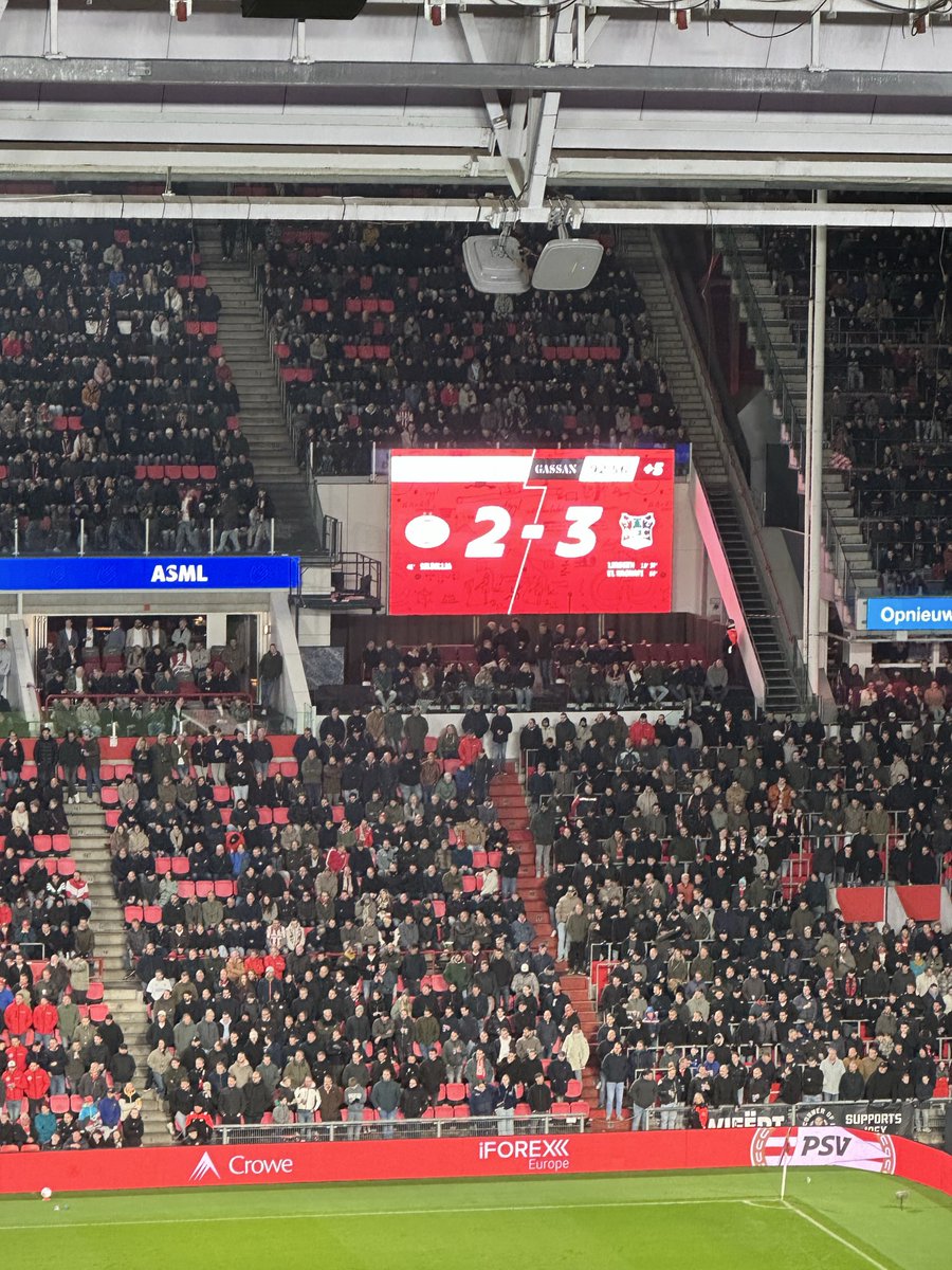 MM1913EHV's tweet photo. #PSVNEC Eredivisie speelronde 27 https://t.co/JhtvzqMz3t