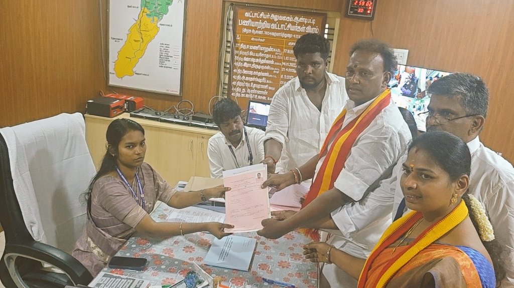 Dhonivicky 🦁 tweet media