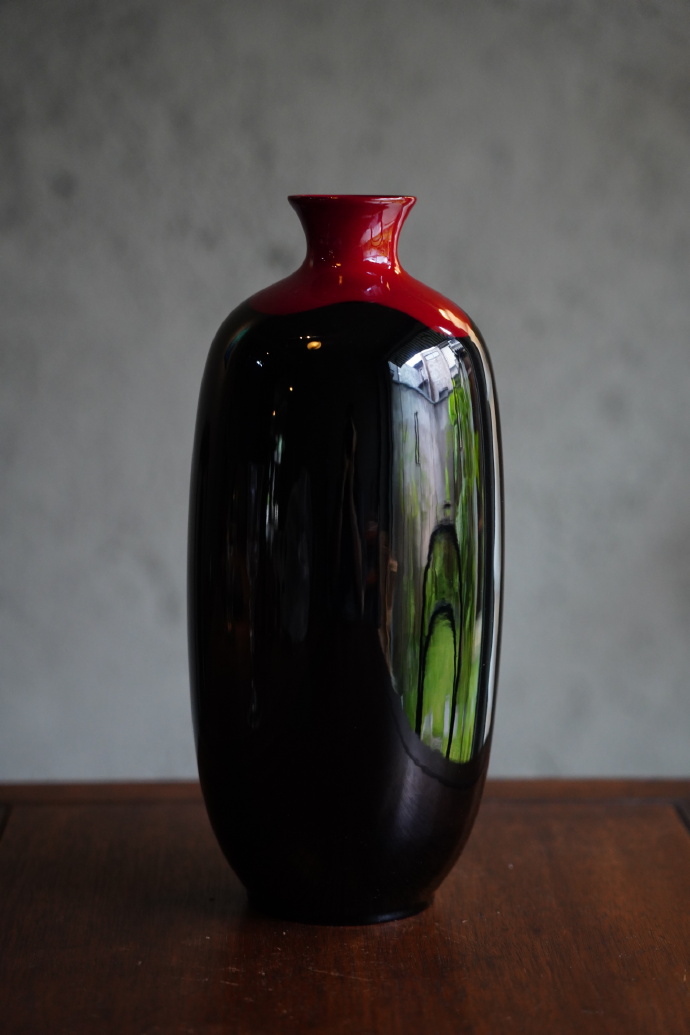 panda_aarav's tweet image. Dive into light u0026 texture—this ceramic vase blends raw clay warmth with glazes that glow like sunset. A quiet masterpiece for your daily gaze.  #ArtInEveryDay #CeramicMagic