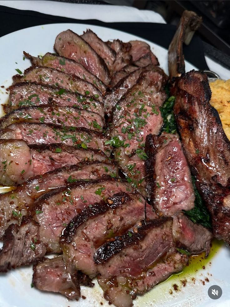 Food Hub tweet media