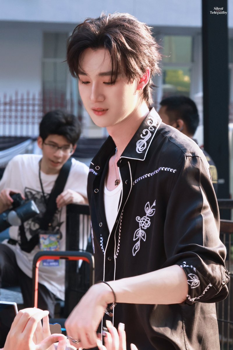 Silent Telepathy tweet media