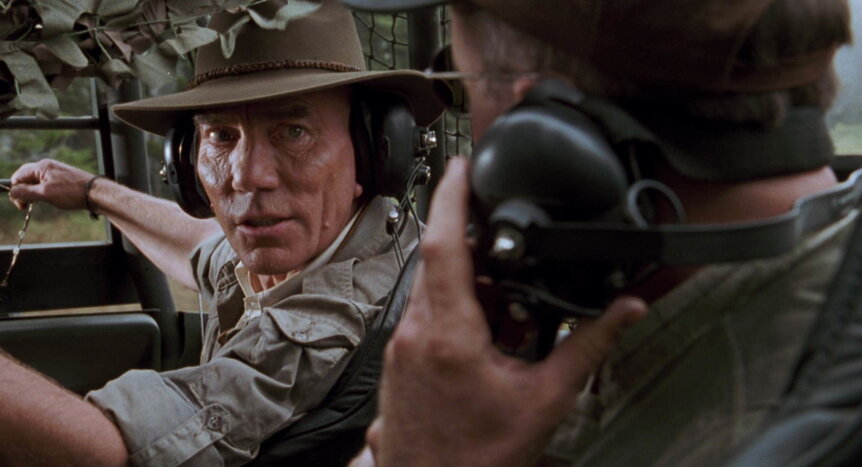 #入社式で１時間に及び復唱させられた社訓
俺に手伝って欲しいなら条件が二つある。まず隊長は俺で、俺がいないときはディーターが代理だ。アンタは皆に給料払って、美味い酒を注いでご苦労さんと労をねぎらうだけで良い。二番目は俺のギャラだ。俺は要らない。その代わりティラノサウルスを1頭捕獲す