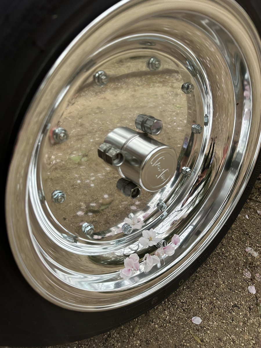 にしむら tweet media