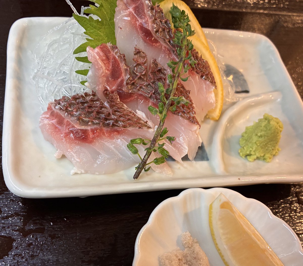 魚がし食堂こむ 刺身 定食 食事 居酒屋 鶯谷 日暮里 入谷 上野 浅草 tweet media