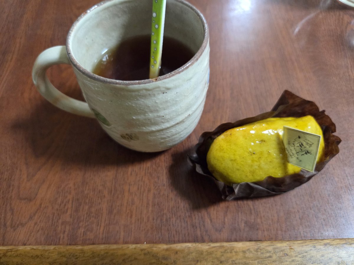 orange lore tweet media