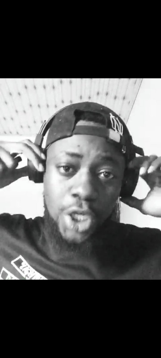 Toofunmi tweet media