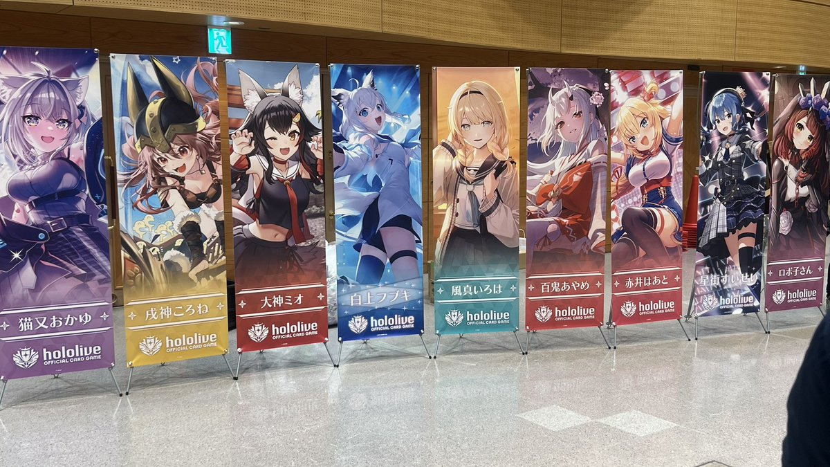 すがーら tweet media