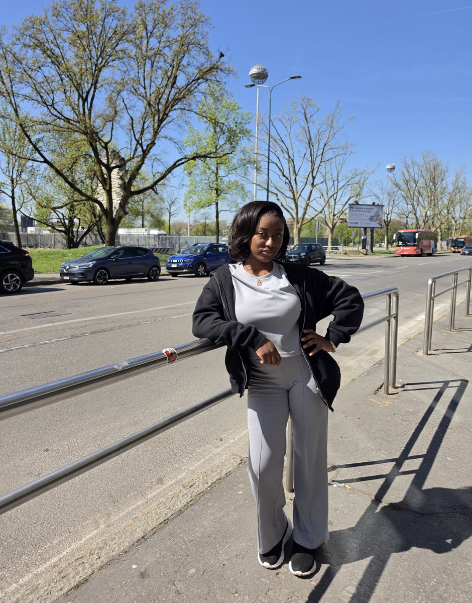 Berneese tweet media