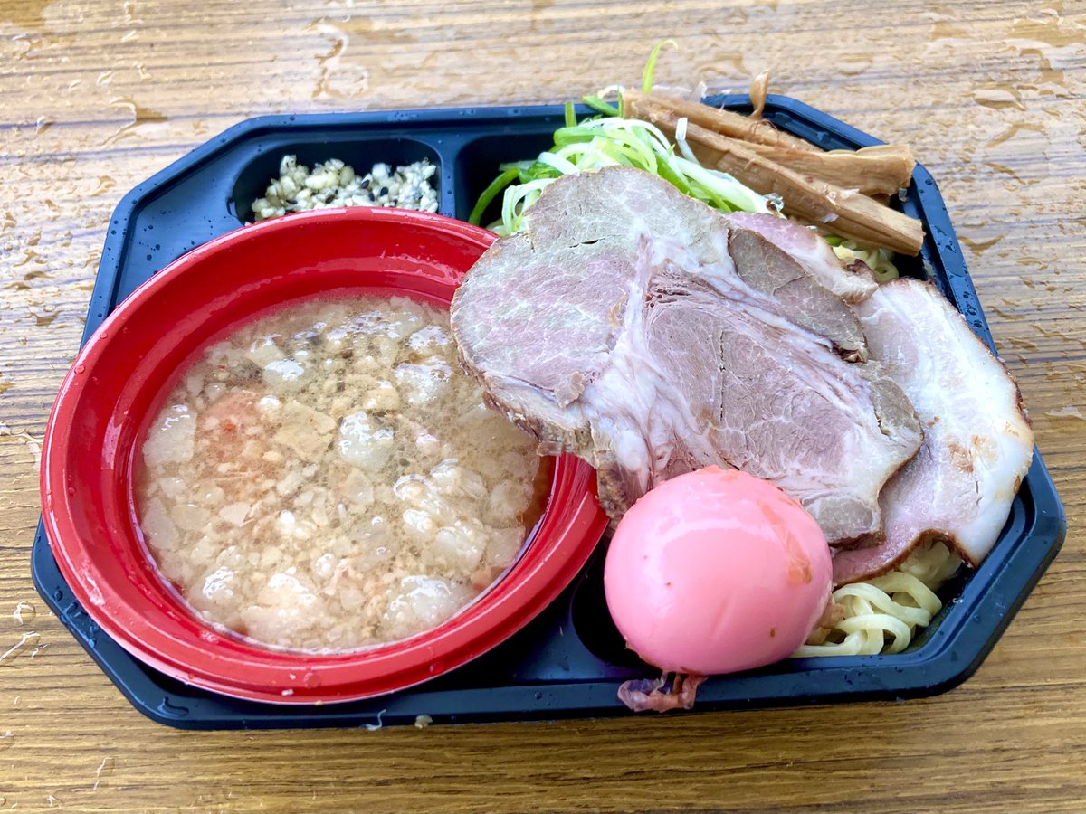 メントス tweet media