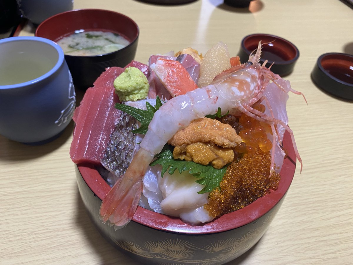 0812_kon's tweet photo. 今日の誕生日ケーキはイケてました🎂 https://t.co/a7M5fSHIe3