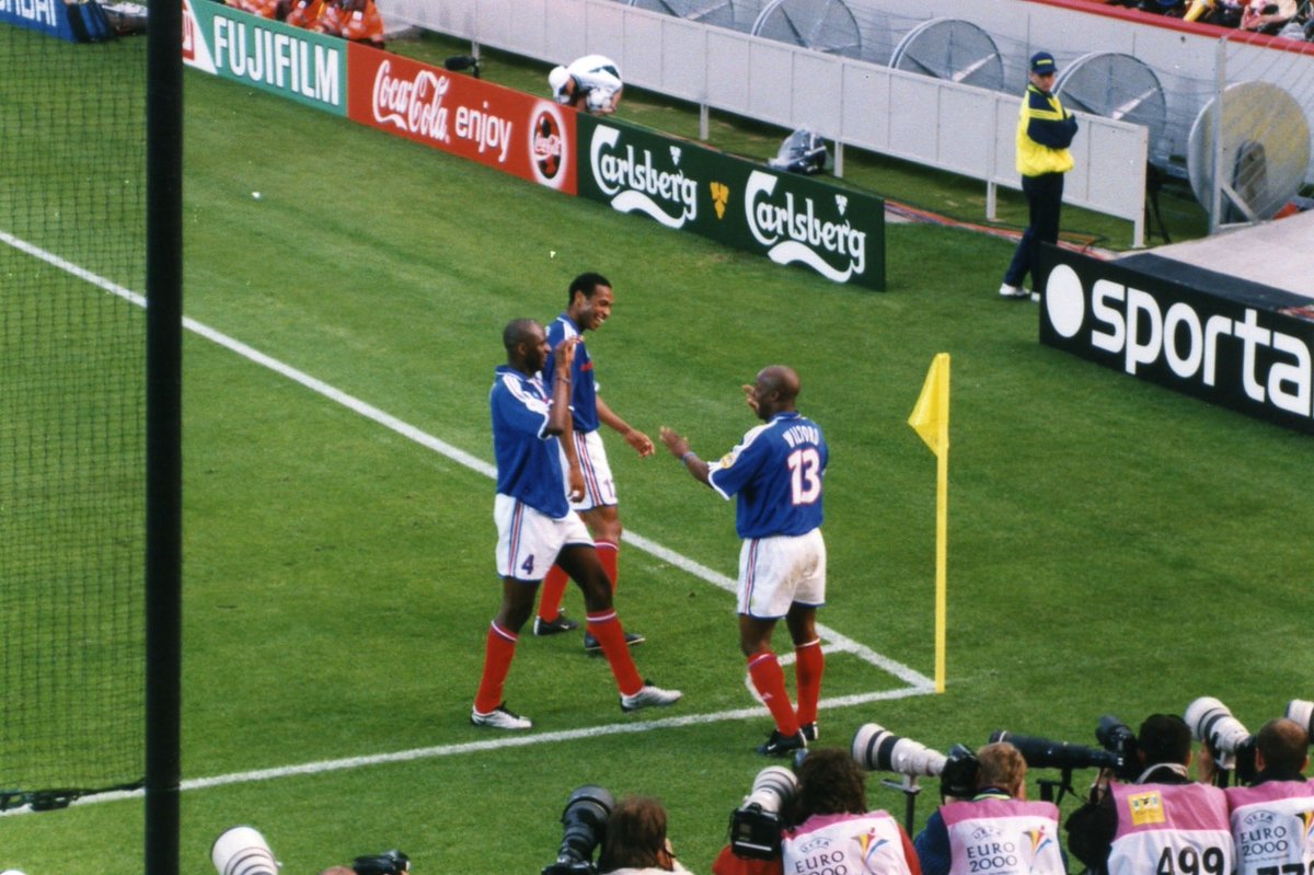 Raleur33 tweet media