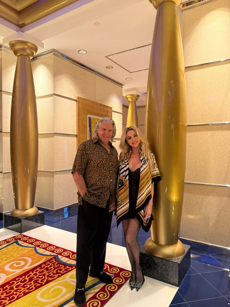 blueangy from Fortlaudere tweet media