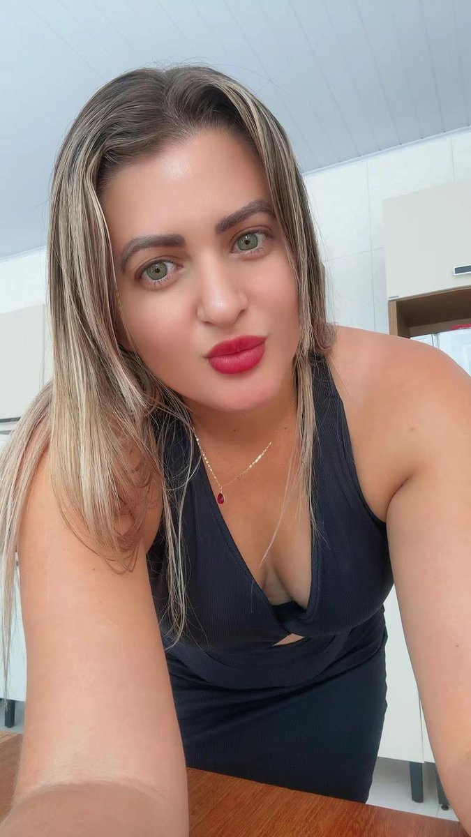 hilal344334's tweet photo. Iyi günler 🥰 https://t.co/MUiNPNGirz
