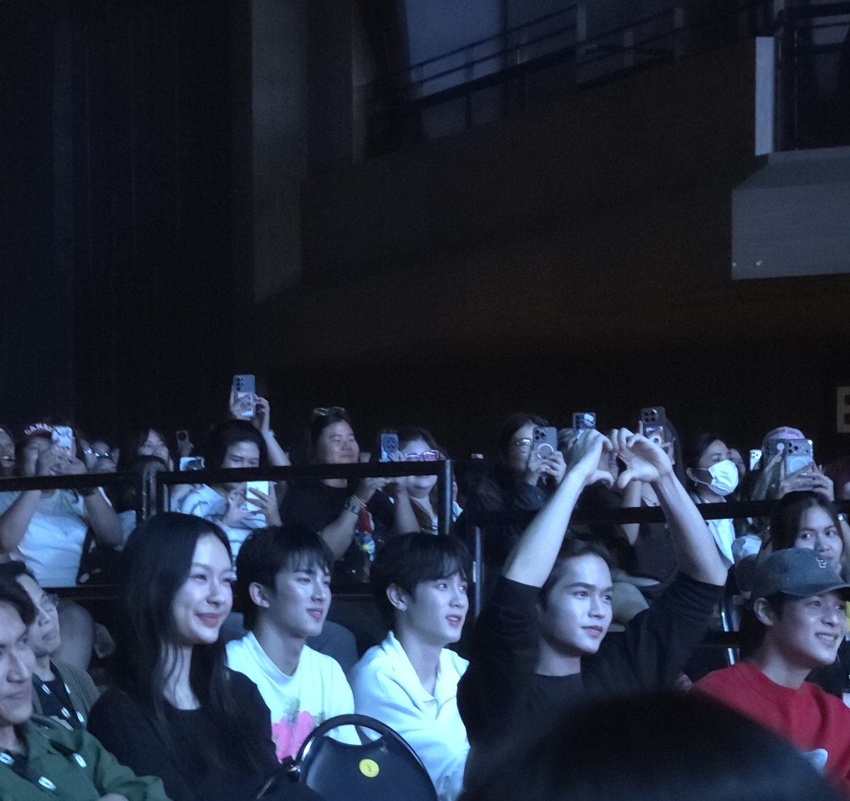 Suwi💫เเม่พี่ทิมเริ่ดกว่าอยู่เเล้ว tweet media